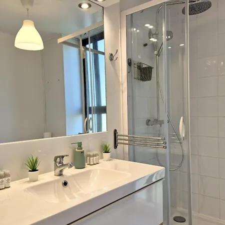 Apartmán Bright For 6 In *